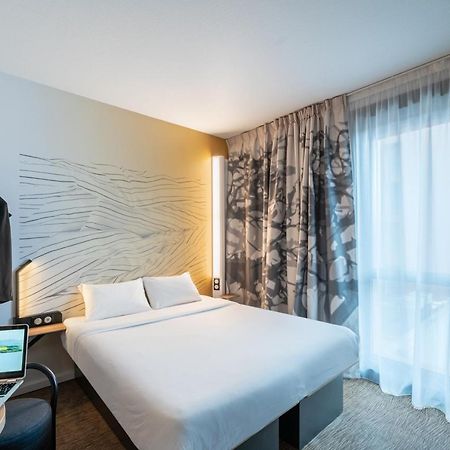 B&B Hotel Saintes Bagian luar foto