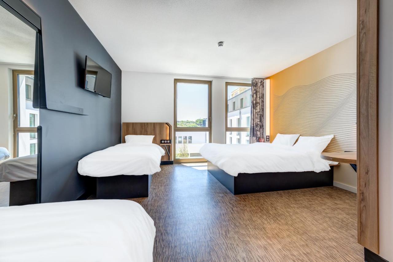 B&B Hotel Saintes Bagian luar foto